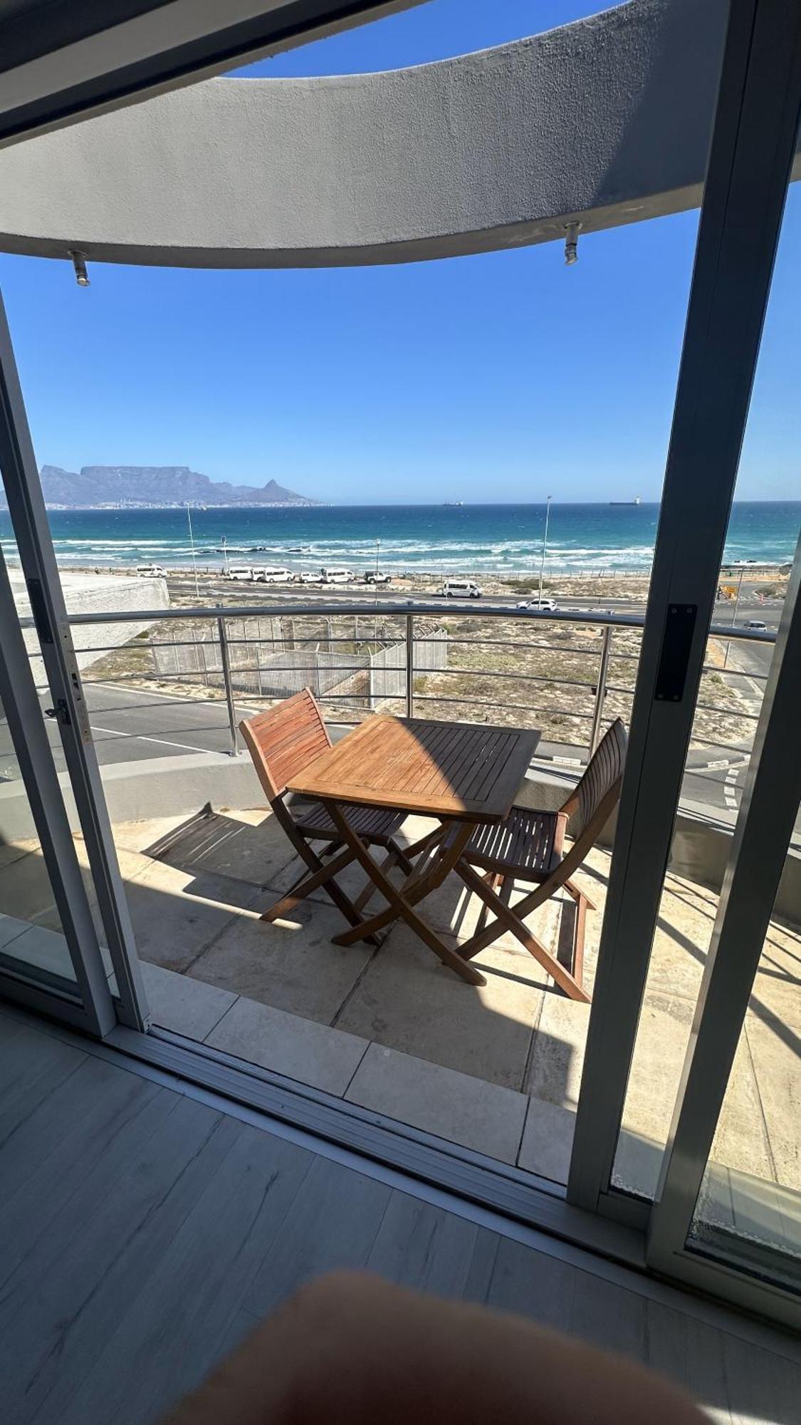 Oceansnest Guest House Bloubergstrand Exterior foto